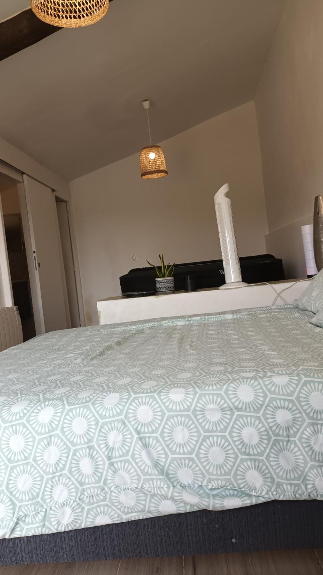 Les Prairies Mas Roux Guest House Raphèle Стая снимка