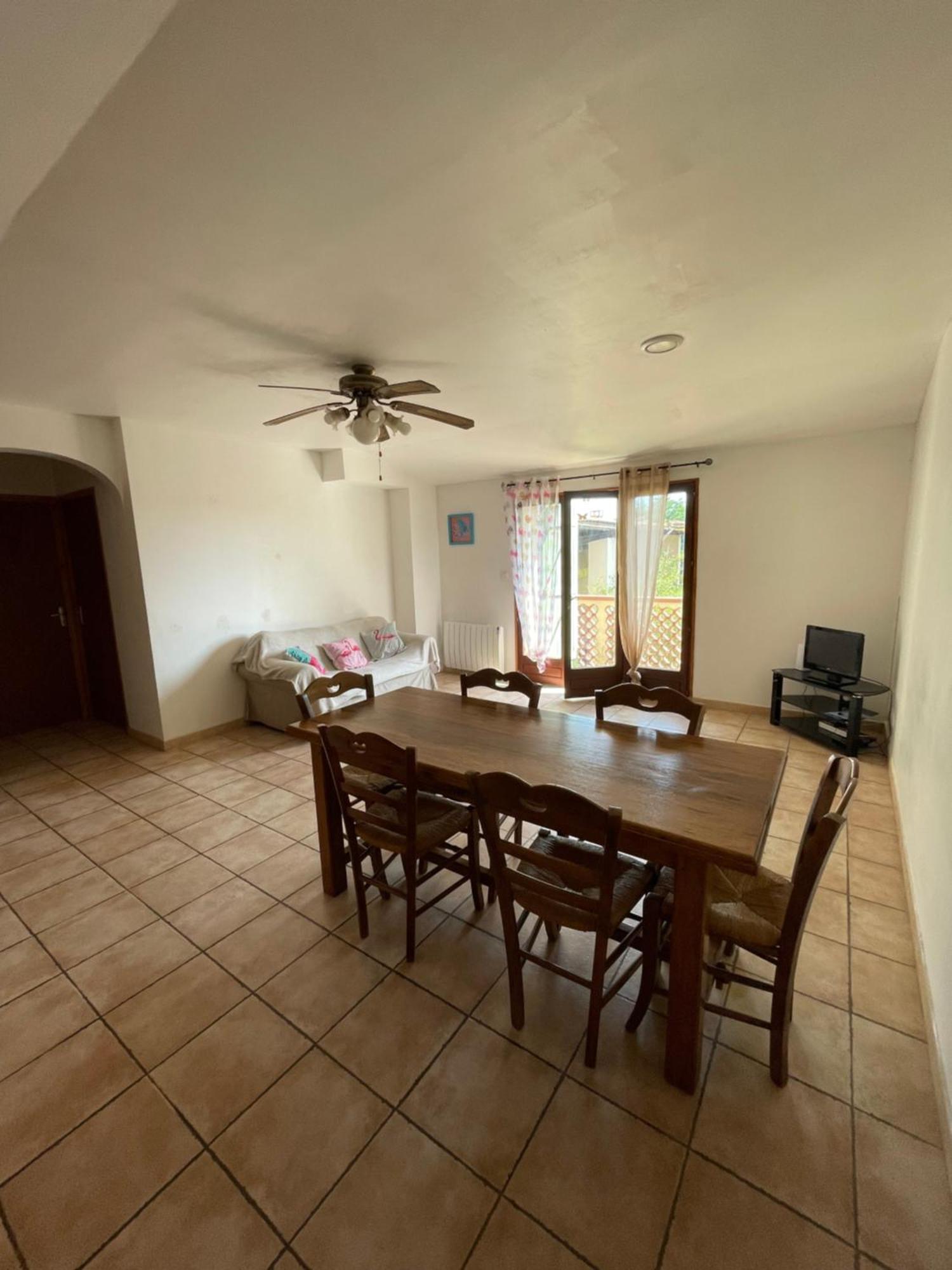 Les Prairies Mas Roux Guest House Raphèle Стая снимка